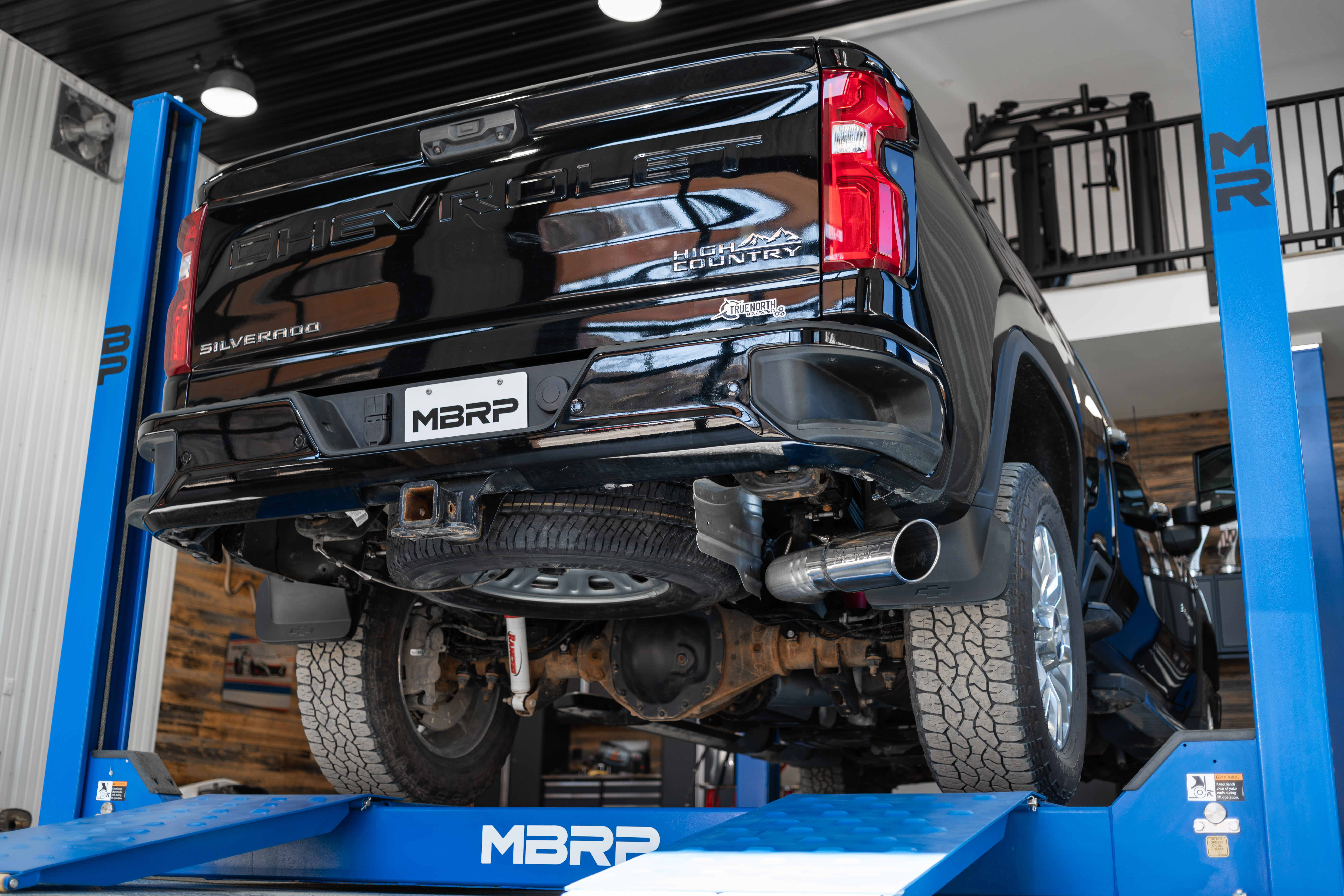 MBRP Armor Lite 4\" Filter Back Single Side Exit.